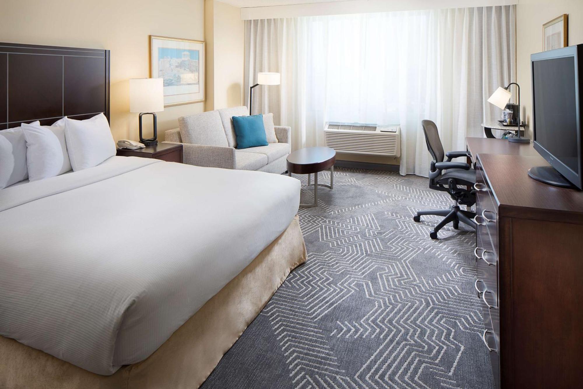 Doubletree By Hilton Los Angeles/Commerce Exterior photo